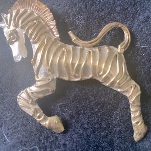 Two tone metal pony broach